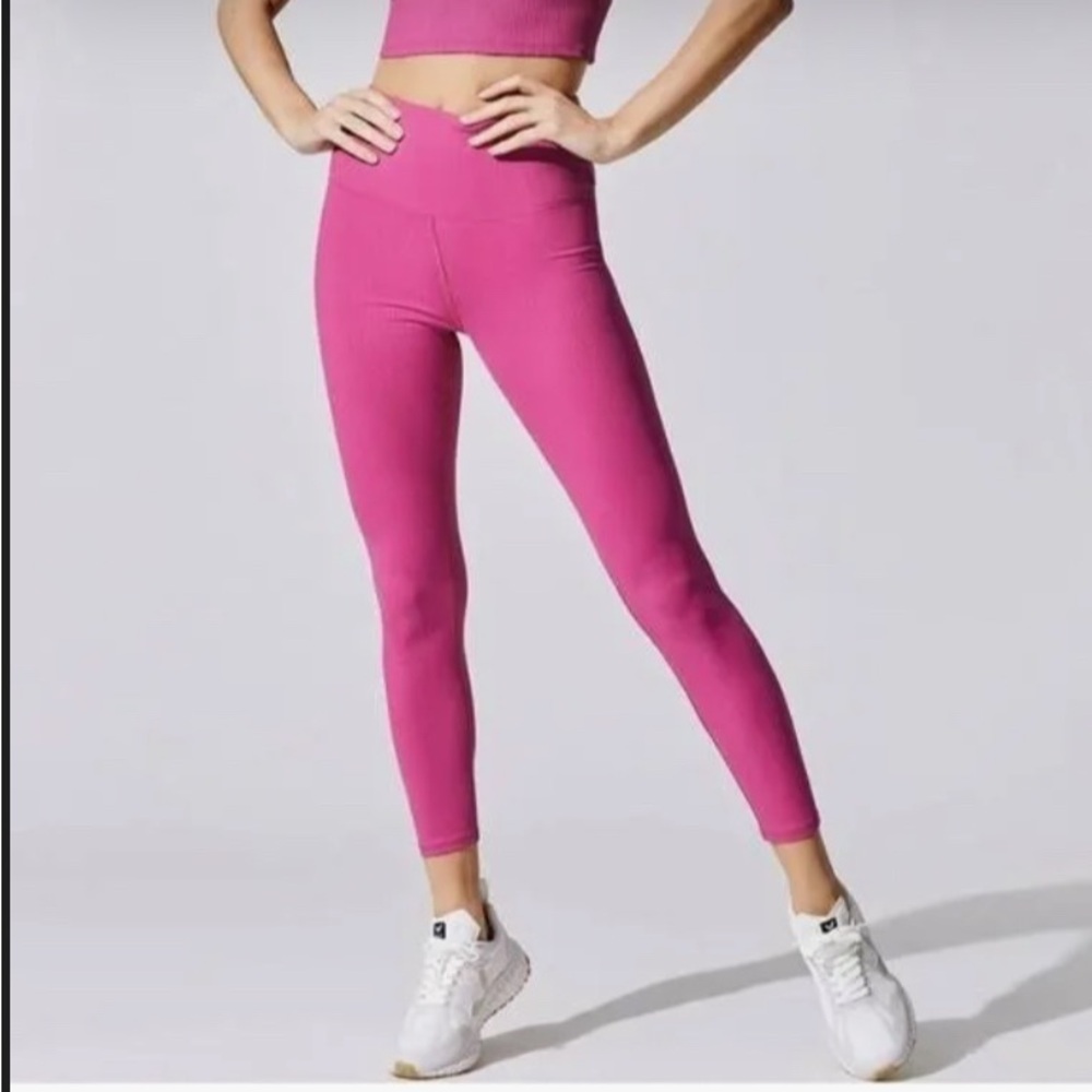 Carbon 3/8 high rise ribbed legging. Worn once